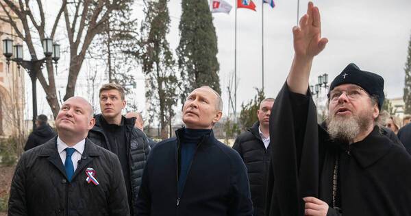 La Nación / Visita sorpresa de Putin a ciudad ucraniana Mariúpol
