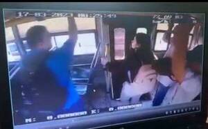 [VIDEO] Joven pide ayuda para identificar a "las ratas" que le robaron en un micro