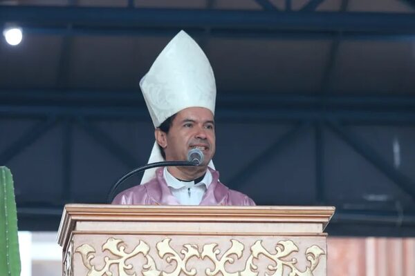 “Japerde ñande libertad plata potare”, dijo monseñor Amancio Benítez durante misa de Caacupé - Nacionales - ABC Color