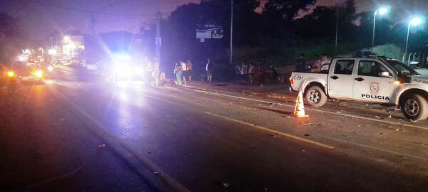 Un policía ebrio produjo fatal accidente en la ruta Luque - San Baernardino •