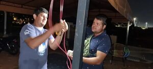 Tras protesta de damnificados, Municipalidad de Asunción instaló energía y proveyó agua potable  - Nacionales - ABC Color