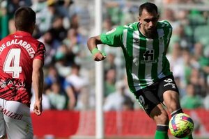 El Betis de Pellegrini le gana el pulso al Mallorca de Aguirre - Fútbol Internacional - ABC Color