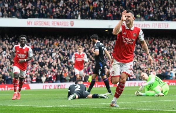 Diario HOY | Arsenal se atornilla al liderato