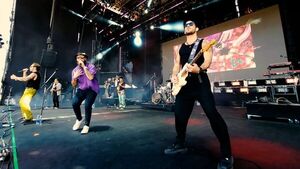 Kchirporros levantó la bandera paraguaya en el Lollapalooza