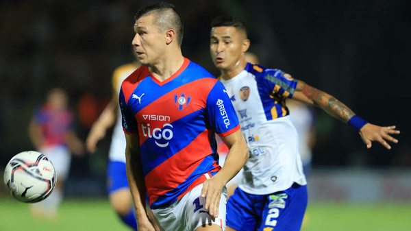 La imagen de un pelotero de Cerro que lo vincula fuertemente con Olimpia