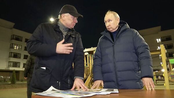 Ucrania denuncia "cinismo" de Putin tras visita a Mariúpol, su primera a zona ocupada