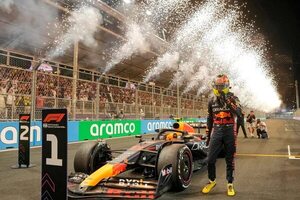 ‘Checo’ se exhibe en Arabia y Alonso logra un podio -el 100- de ida y vuelta - Automovilismo - ABC Color