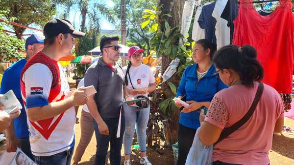Jóvenes acompañaron a Carlos Portillo en gran caminata de la Concertación - La Clave