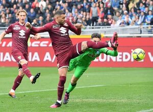 Juve y Lazio ganan derbis y Napoli saca 19 puntos de ventaja en la Serie A - Fútbol Internacional - ABC Color