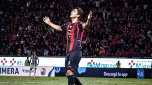 Cerro Porteño anuncia la salida de Moreno Martins