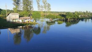 Desbordes de cauces hídricos afectan a pobladores de San Pedro - Nacionales - ABC Color