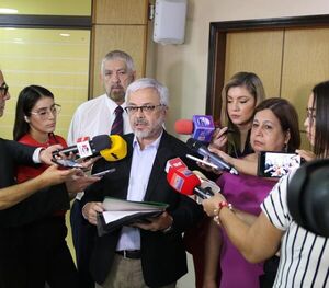 Frente Guasu presentó proyecto de resolución que plantea denuncia penal contra Sandra Quiñonez | 1000 Noticias