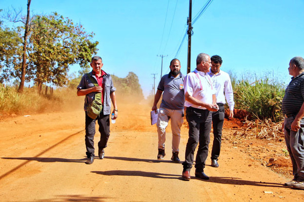 Nelson Cano anuncia obras en varios barrios de Hernandarias | DIARIO PRIMERA PLANA