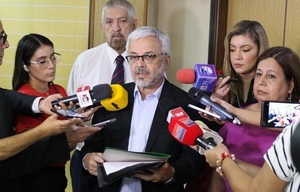 Frente Guasú presenta proyecto que denuncia penalmente a exfiscal general Sandra Quiñones