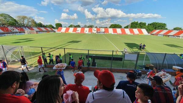 Así jugarán el “Rojo” y el Ciclón esta tarde en Mallorquín