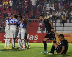 General Caballero JLM vs. Cerro Porteño: Remontada del Ciclón para acercarse - Fútbol - ABC Color