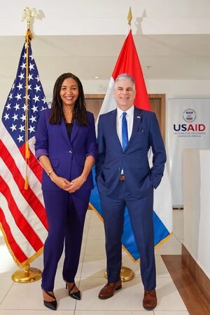 Administradora adjunta de Usaid visita Paraguay para observar cooperación - Política - ABC Color