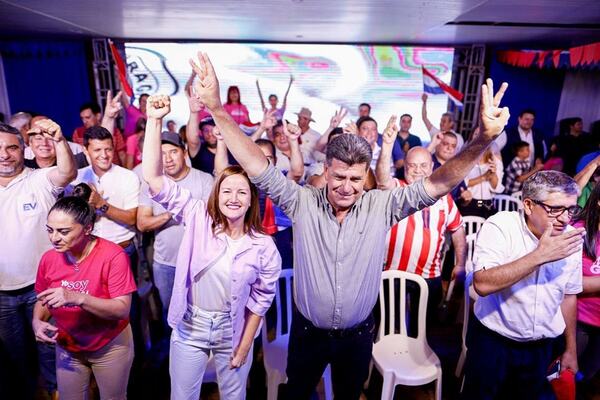 La dupla Efraín - Sole lanza hoy la propuesta «wifi nde rógape»
