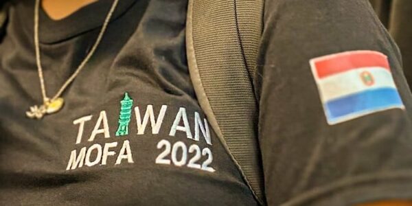 Becarios de Taiwán expresaron preocupación ante propuestas de ruptura: Nuestro país se quedaría sin ingenieros capacitados en altas tecnologías - Informatepy.com