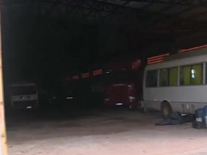 Fueron a buscar un tractor y encontraron 25 camiones - SNT