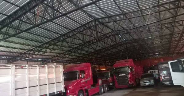 La Nación / A Ultranza Py: 39 vehículos hallados en Limpio están ligados al clan Insfrán