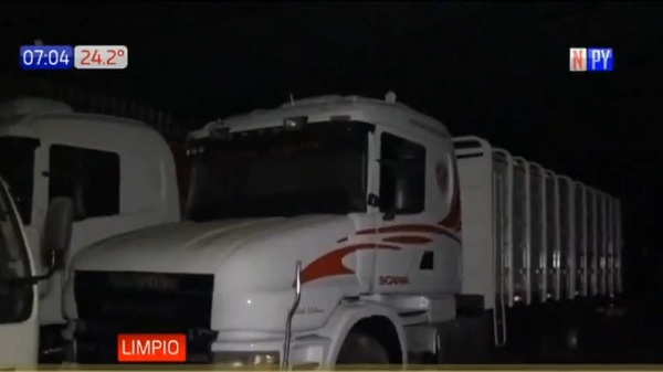 A Ultranza Py: Hallan camiones supuestamente utilizados en esquema logístico narco - Noticias Paraguay