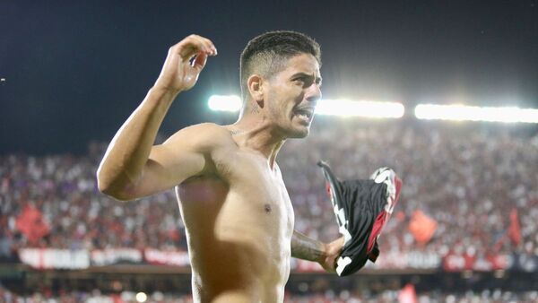 Jorge Recalde vuelve a convertir para Newell's