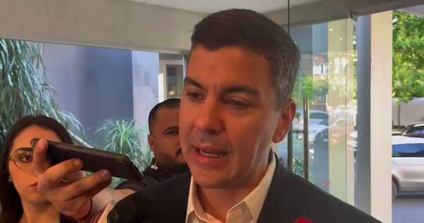 La Nación / Club de Ejecutivos conversa sobre las ideas y prioridades de Santi Peña