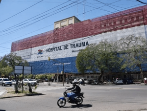 Camioneta atropella a niña de 8 años en Asunción · Radio Monumental 1080 AM