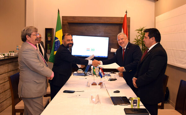 Comisión Mixta Paraguay-Brasil acuerda trabajos de cuidado y mantenimiento de hitos limítrofes - .::Agencia IP::.