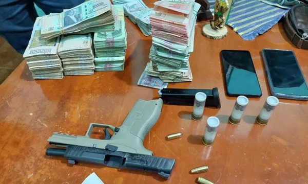 Cinco agentes policiales fueron detenidos por faltante de platal recuperado tras asalto - OviedoPress