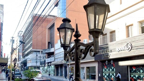 Paseo de las Luces a oscuras y en ruinas, otra penosa muestra del centro de Asunción