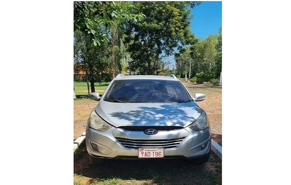 Detienen a policía con camioneta con chapa clonada - Noticias Paraguay
