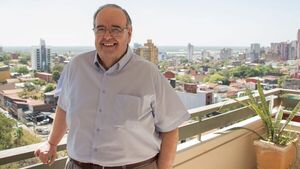 Jorge Heisecke: "Casi 40% de los recursos asignados a salud se malgastan por corrupción e ineficiencia" - El Independiente