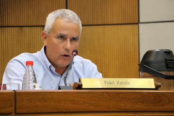 Zavala libera los votos de sus adherentes para la Presidencia - El Trueno