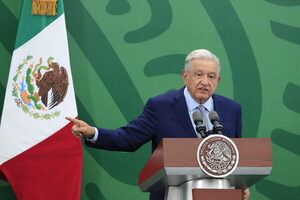 López Obrador abordará "diferencias" en energía con John Kerry - MarketData