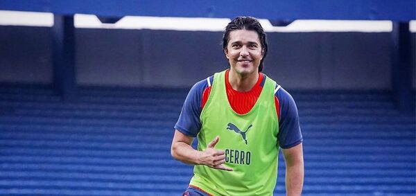 El boliviano Marcelo Martins rescinde su contrato con el club Cerro Porteño - Revista PLUS