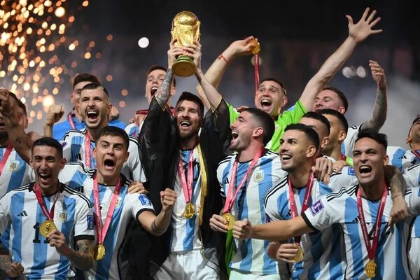 Los Campeones del Mundo estarán presentes en Paraguay el próximo lunes - Fútbol - ABC Color