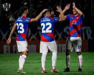 [VIDEO] Gol anotado por un pelotero de Cerro fue elegido como uno de los mejores de la Copa