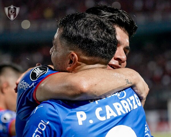 Versus / El gol de Cerro Porteño que quedó en el top 5 de los mejores de la fase previa en la Libertadores