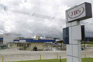 El beneficio del gigante cárnico brasileño JBS se redujo un 24,5 % en 2022 - MarketData