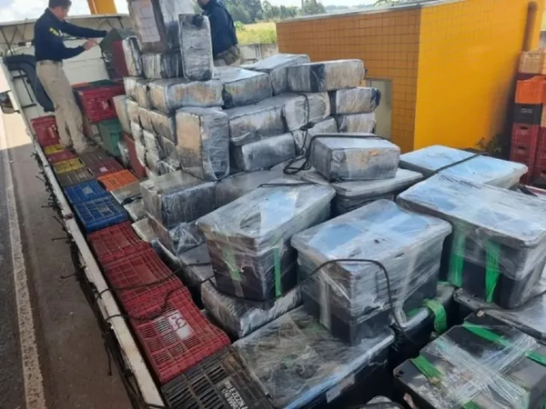 Incautan en Brasil 4.100 kilos de marihuana provenientes de Paraguay - Noticiero Paraguay