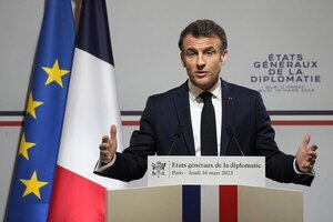 Macron confía en que la reforma de las pensiones entre en vigor este año, pese a las protestas