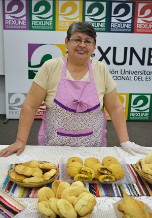 Preparan talleres de elaboración de chipas en el Rectorado de la UNE - La Clave