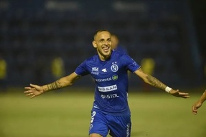 Luis de la Cruz tras cumplir su sanción: 'Lo peor ya pasó y ahora a disfrutar de lo lindo que es volver a las canchas'