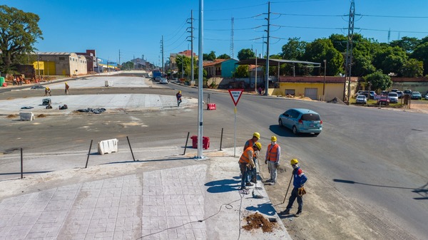Tres Bocas: habilitan calles colectoras y trabajan en última capa de asfalto en el túnel - .::Agencia IP::.