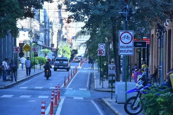 Comerciante del centro cataloga a bicisenda de “patética” | 1000 Noticias