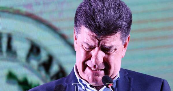 La Nación / Concertados defienden hechos de corrupción de su candidato