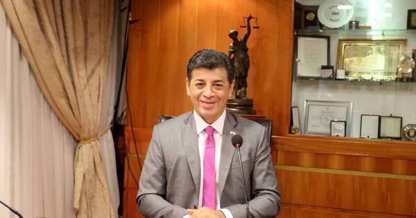 La Nación / Designan a Víctor Ríos superintendente de las circunscripciones de Paraguarí y Misiones