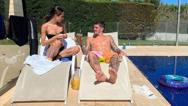 ¡Tini y su novio tomaron tereré, pero con jugo de naranja!